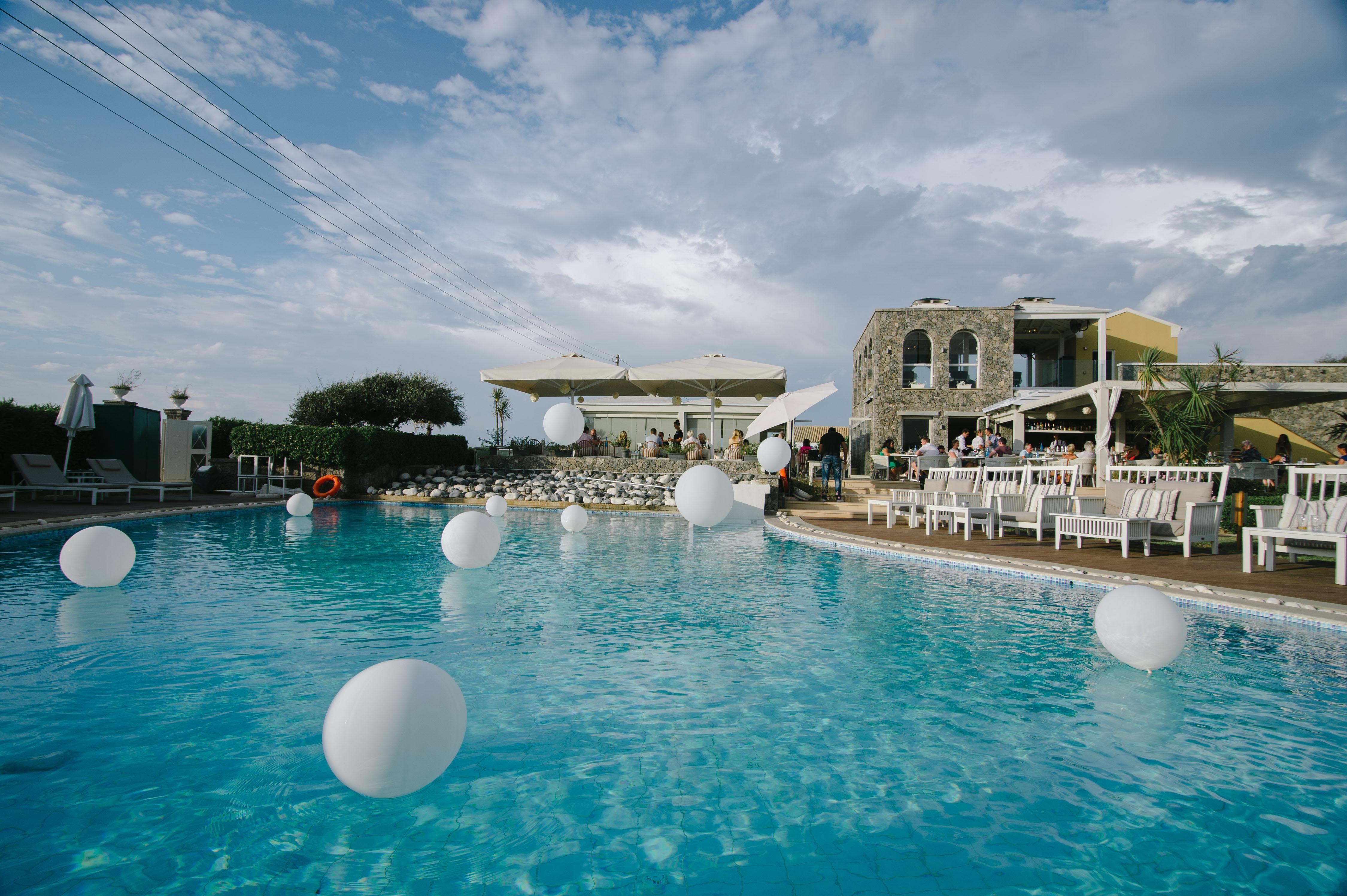 Restia Suites Exclusive Resort (Adults Only) 아카라비 외부 사진